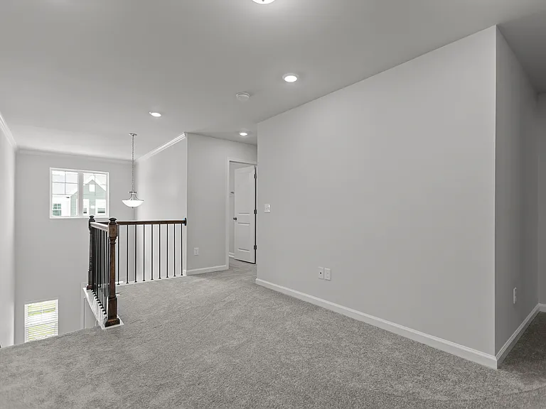 5860 Woodlawn Dr — Photo 21