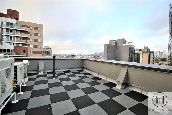 Rented by Hagstrom Management Inc | media 39