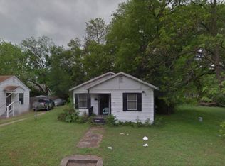 2626 Macon St, Dallas, TX 75215