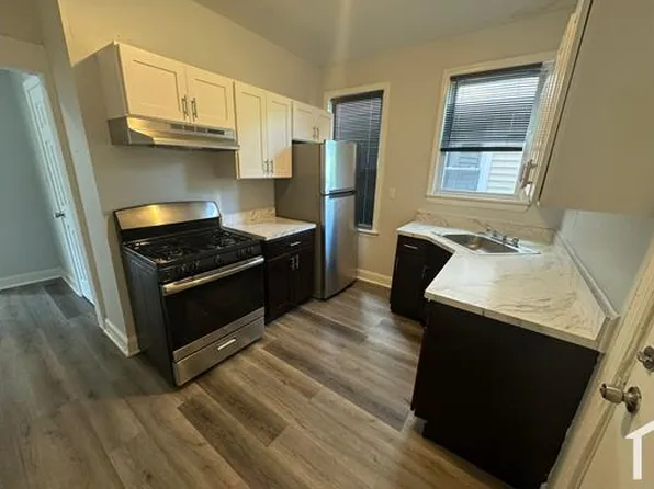 182 N 17th St #1, East Orange, NJ 07017