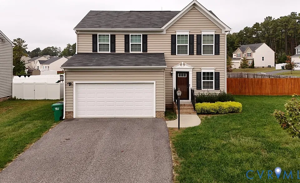 436 Queen Emily Pl