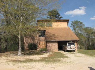 24280 N Benville Rd, Picayune, MS 39466