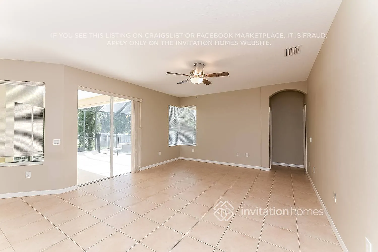 6418 Royal Tern Cir Lakewood Ranch, FL 34202 — Photo 3