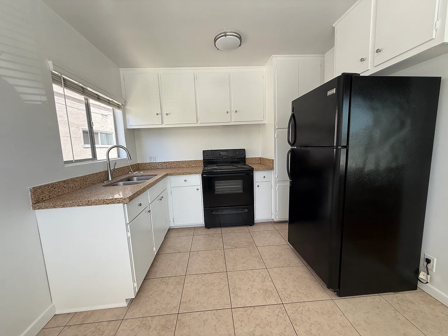 1 bed, 625 sqft, $2,295 — Photo 4