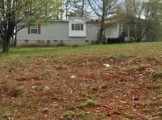 308 Twin Lakes Rd, Chatsworth, GA 30705