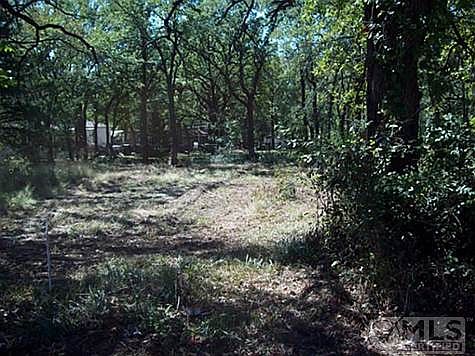 2nd image of 1409 Whippoorwill Way