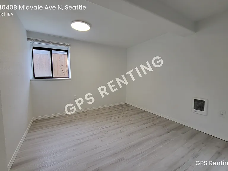 14040B Midvale Ave N #14040B — Photo 6