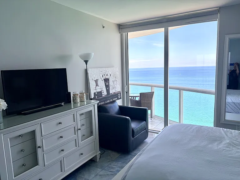 6365 Collins Ave #3604 — Photo 17