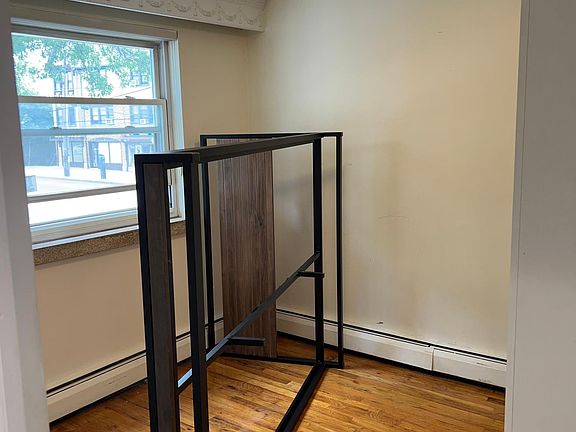 3rd image of 20941 41st Ave #2nd