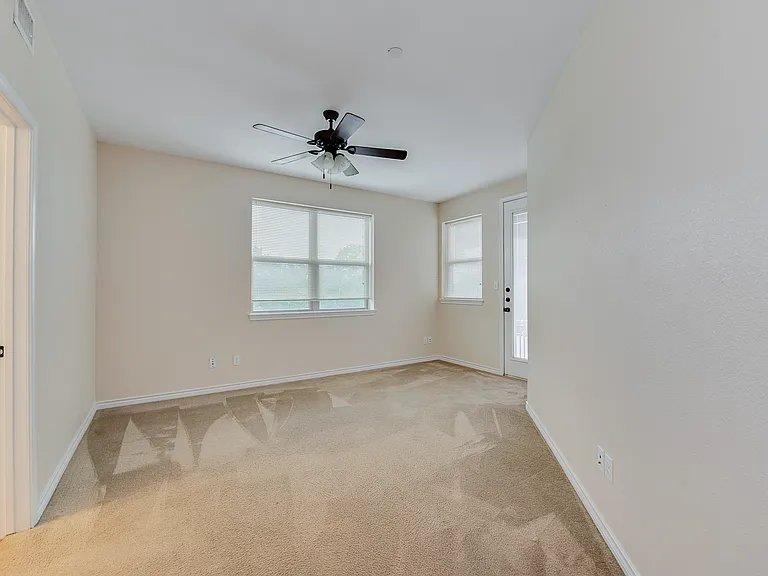 Falcon Point — Photo 67