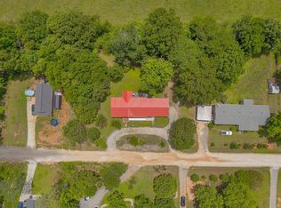 210 Deer Creek Trl, Walhalla, SC 29691
