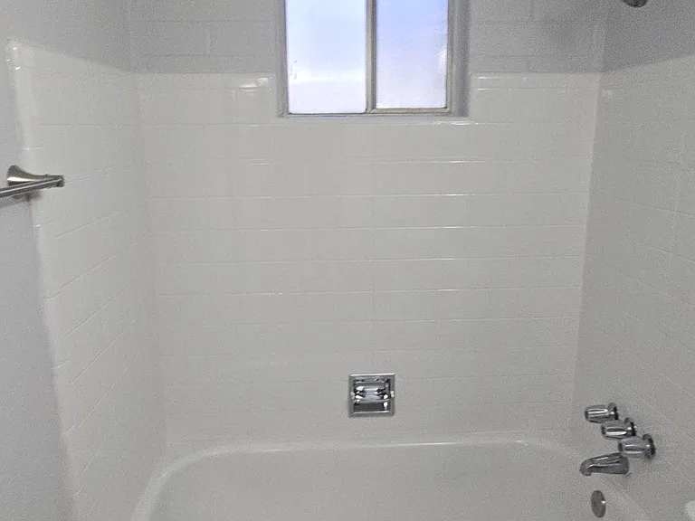 6817 N 17th Ave — Photo 18