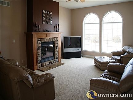 Spacious living room with gas fireplace