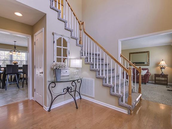 3rd image of 4411 Soapberry Cir