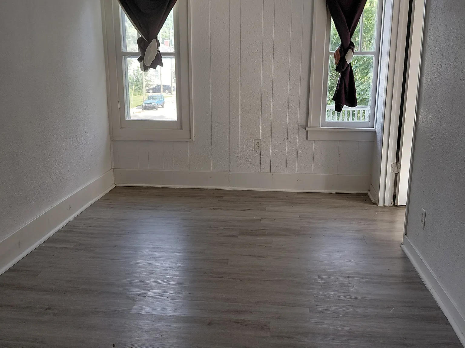 2 bed, 900 sqft, $1,090 — Photo 3