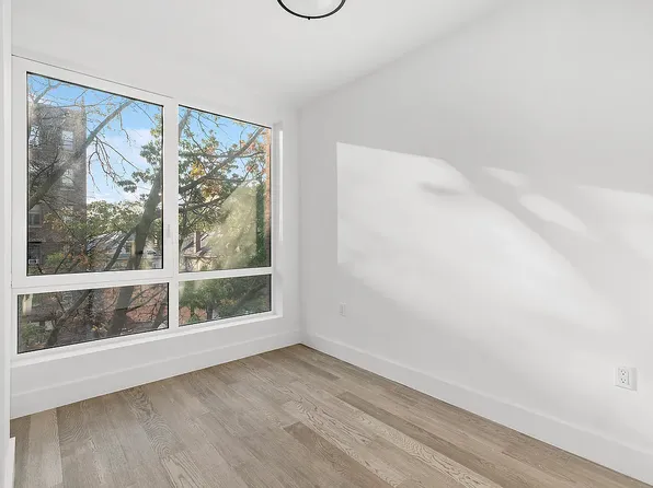 1673 Ocean Avenue image 4 of 7