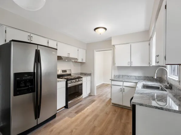 4221 Main St NE, Columbia Heights, MN 55421