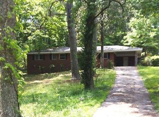 2949 Rockwood Rd, East Pt, GA 30344