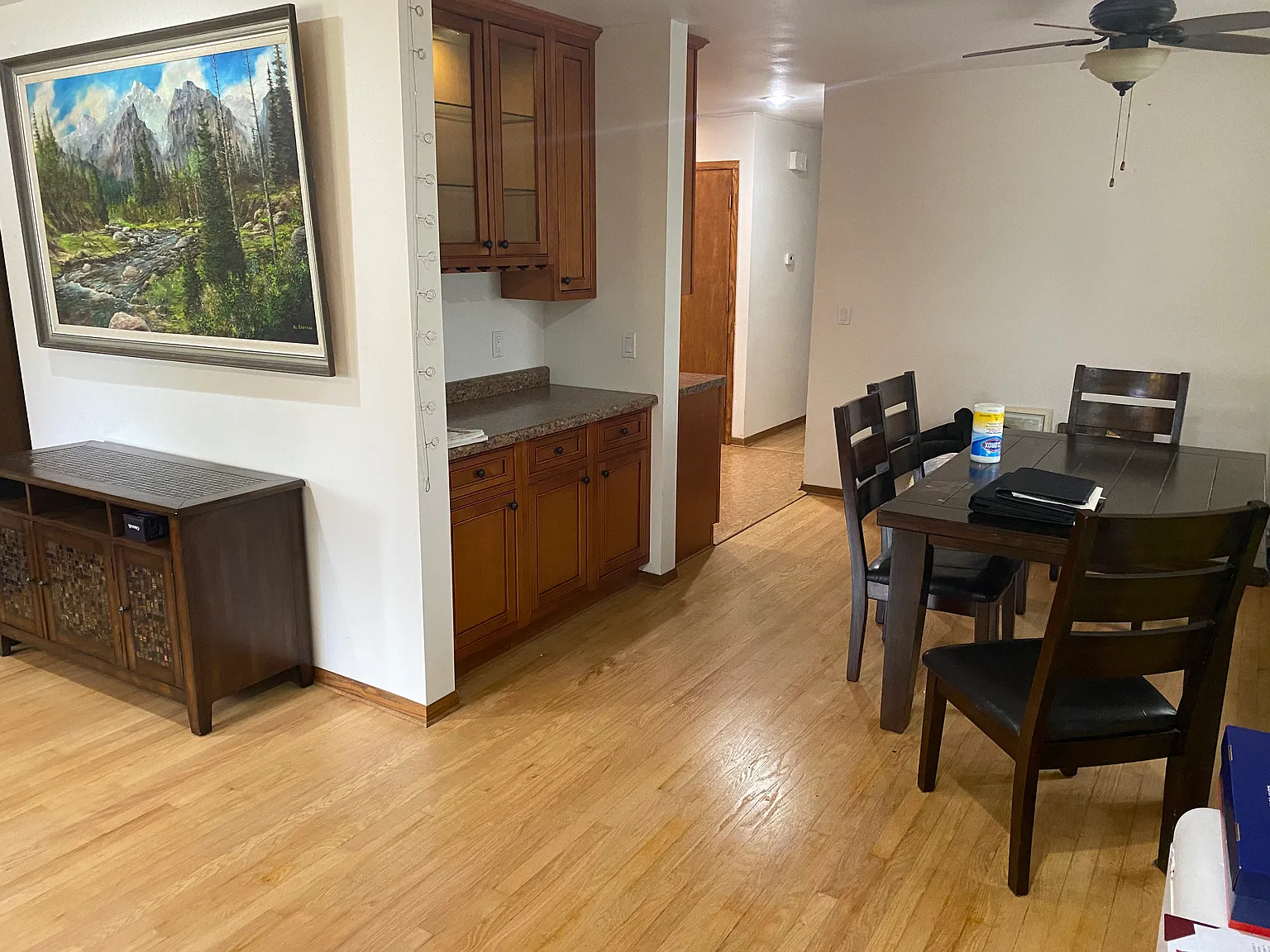 4 bed, 1.5 bath, 1700 sqft, $2,100 — Photo 4