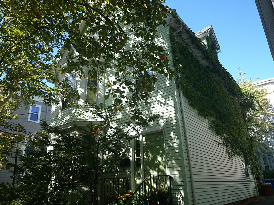 2nd image of 19 Kendall St