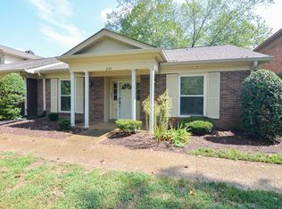 230 Boxwood Dr, Franklin, TN 37069