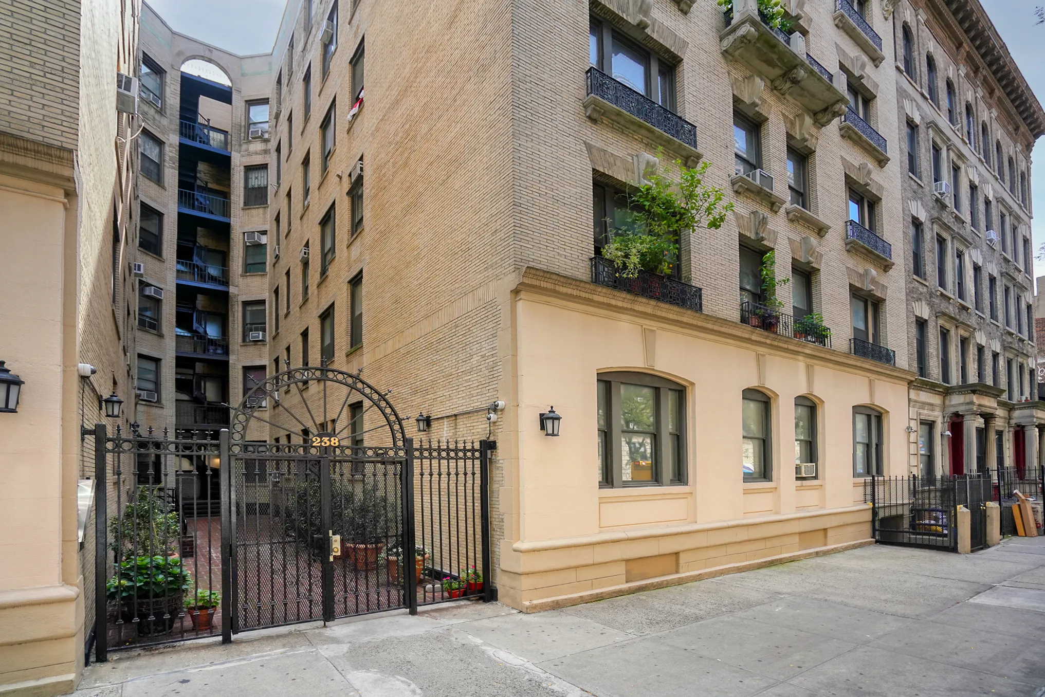 Sitemapcdatahttpsabckniqoocom7575 West 106th Street