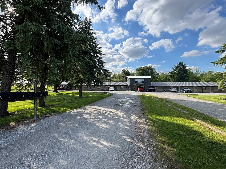 1403 Indiana #3