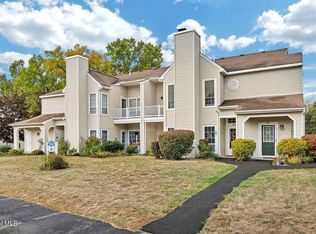 813 Ridge Cir, Troy, NY 12182