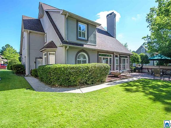 2nd image of 200 Bradberry Ln