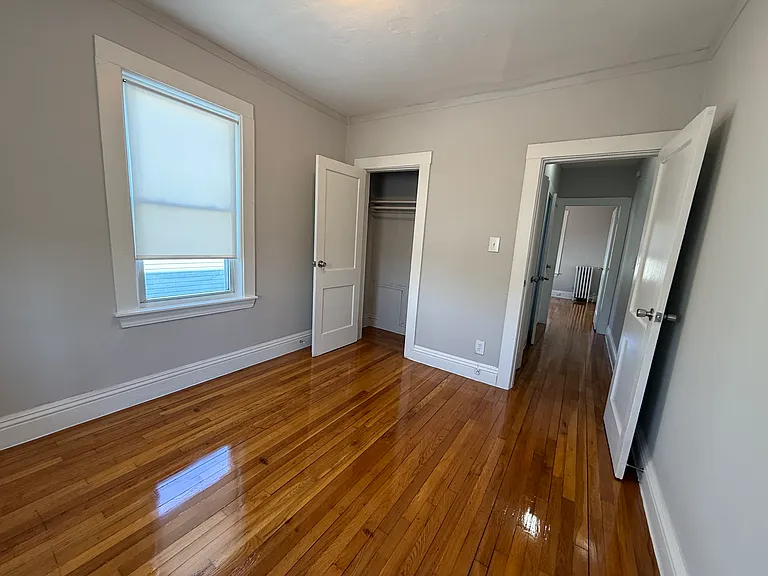 29 Lourdes Ave — Photo 14