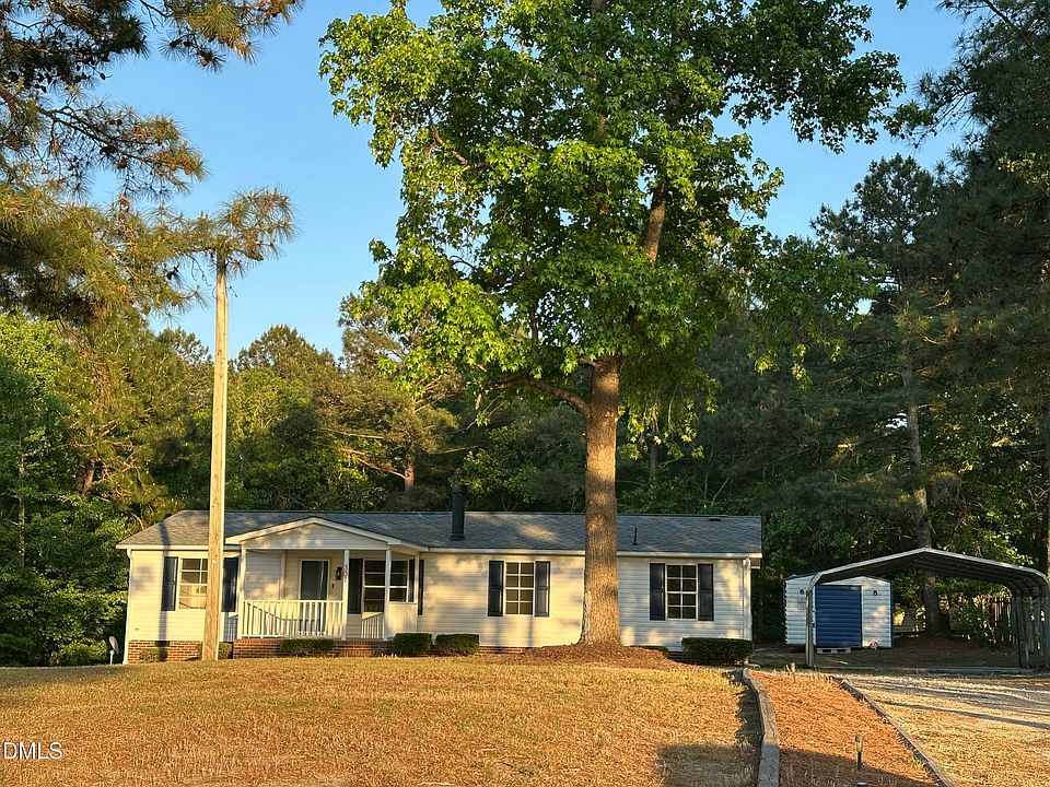 1st image of 307 Nicole Dr