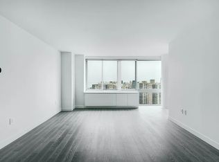 101 W End Ave #10B, New York, NY 10069