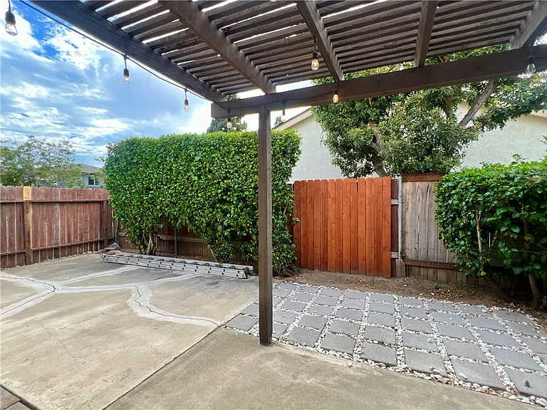 724 N Morgan St #A — Photo 21