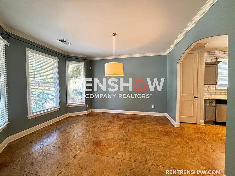 2043 Peabody Ave — Photo 5
