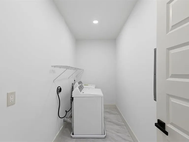 4107 Danforth Rd — Photo 27