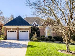 4856 Sherborne Dr, Harrisburg, NC 28075