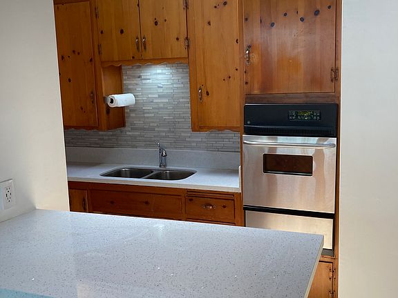5th image of 1220 Manhattan Beach Blvd #D