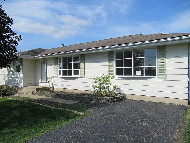 24758 S Ridge Rd photo 1