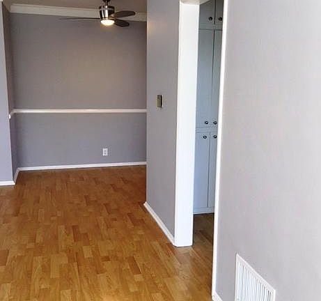 5th image of 1242 N Laurel Ave