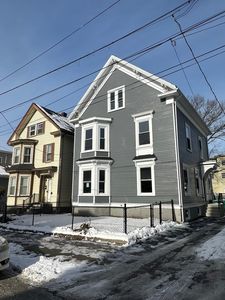 25 W Baltimore St, Lynn, MA, 01902