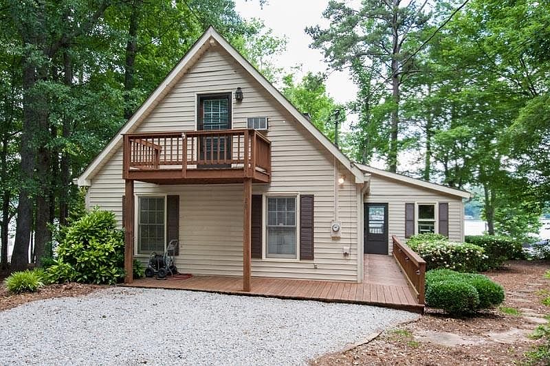 1st image of 129 Ardennes Dr