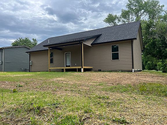 5th image of 100 Township Road 510 S