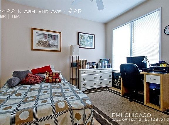 4th image of 2422 N Ashland Ave APT 2R