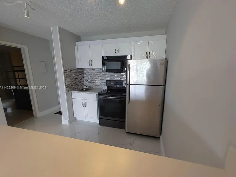 8260 SW 210th St #215 — Photo 13