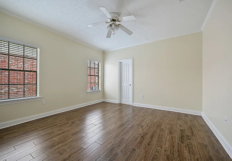 17418 Deer Lake Ave — Photo 8