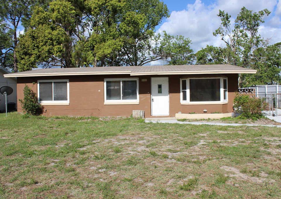 1st image of 1512 Wildrose Ln