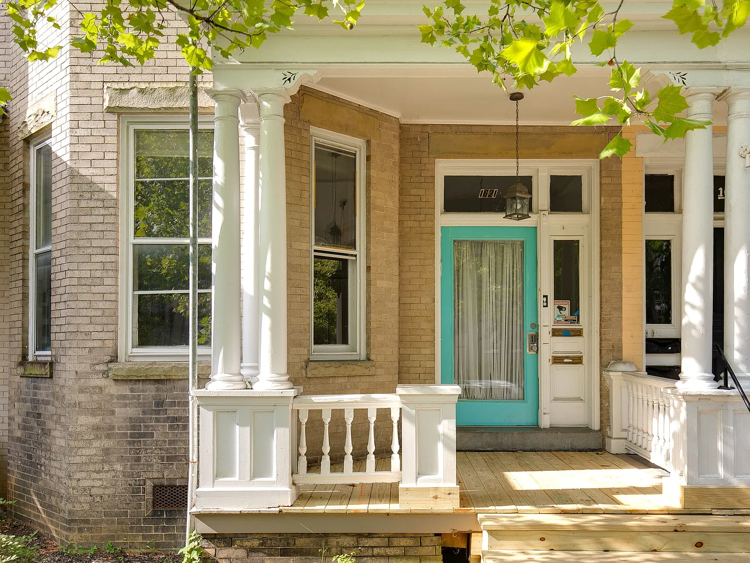 1621 W Grace Street - Unit A — Photo 4