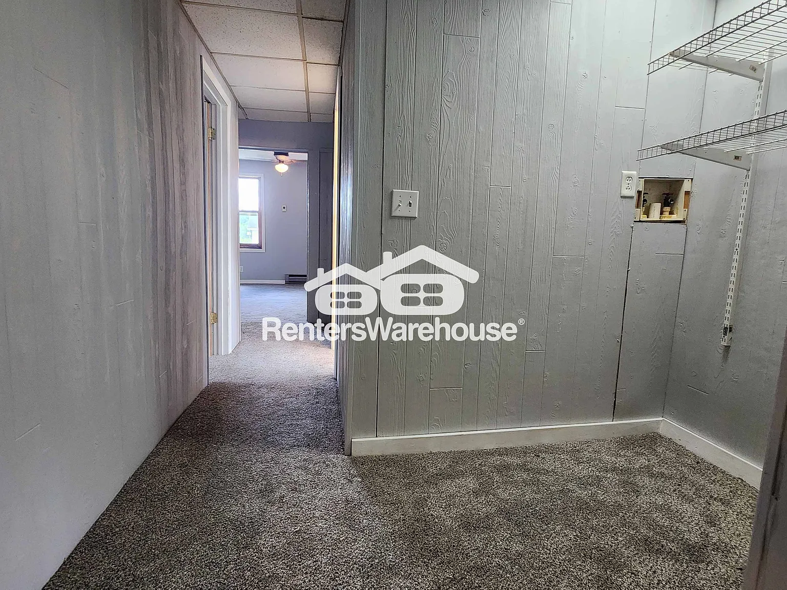 Price Reduced! Updated 1+ Br /1 Ba Upstairs Apartment In Chippewa Falls — Photo 3