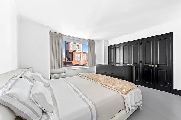 Sold by Compass | media 34