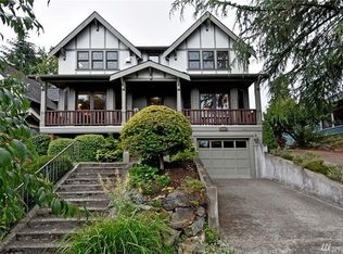 4121 Sunnyside Ave N, Seattle, WA 98103